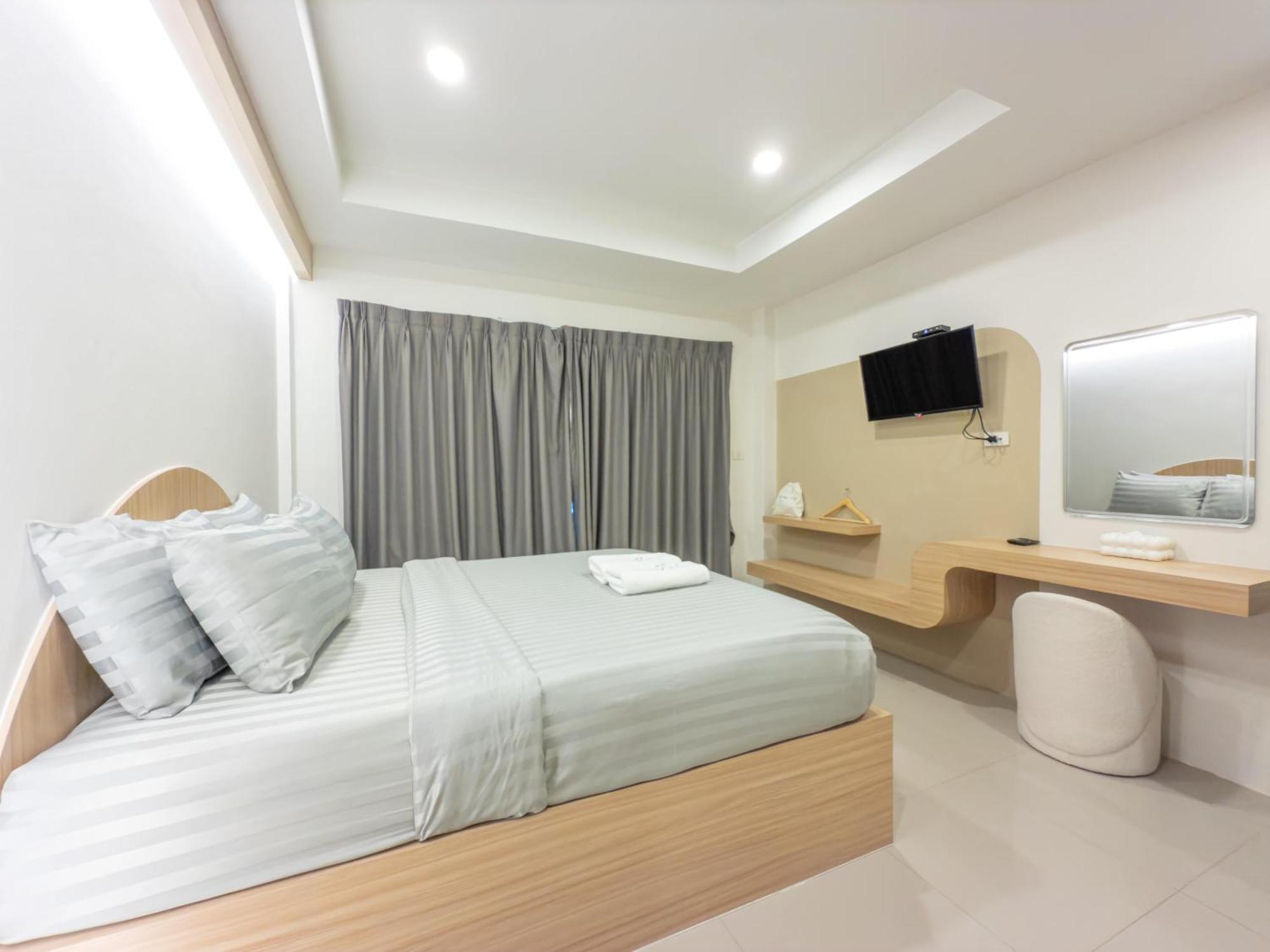The Seathru Koh Larn Hotel Pattaya Eksteriør billede